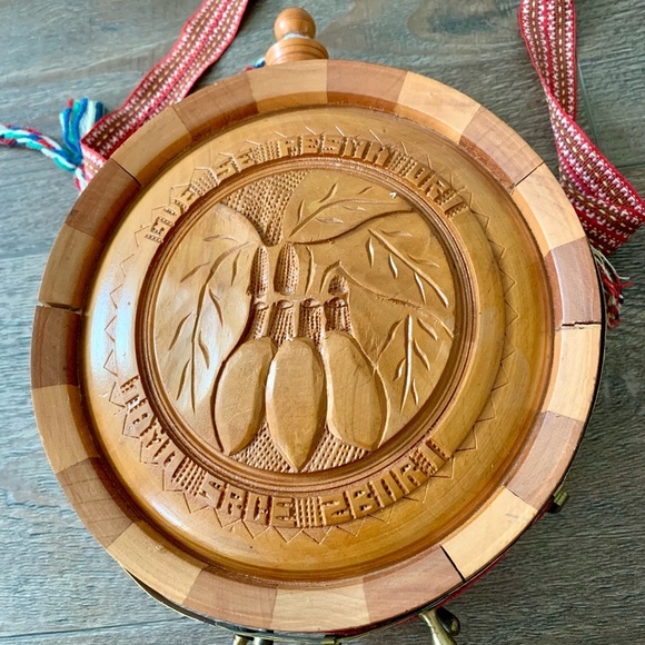 Vintage Wood Flask Conteen. Fluid Capacity Untested - Picture 4 of 14